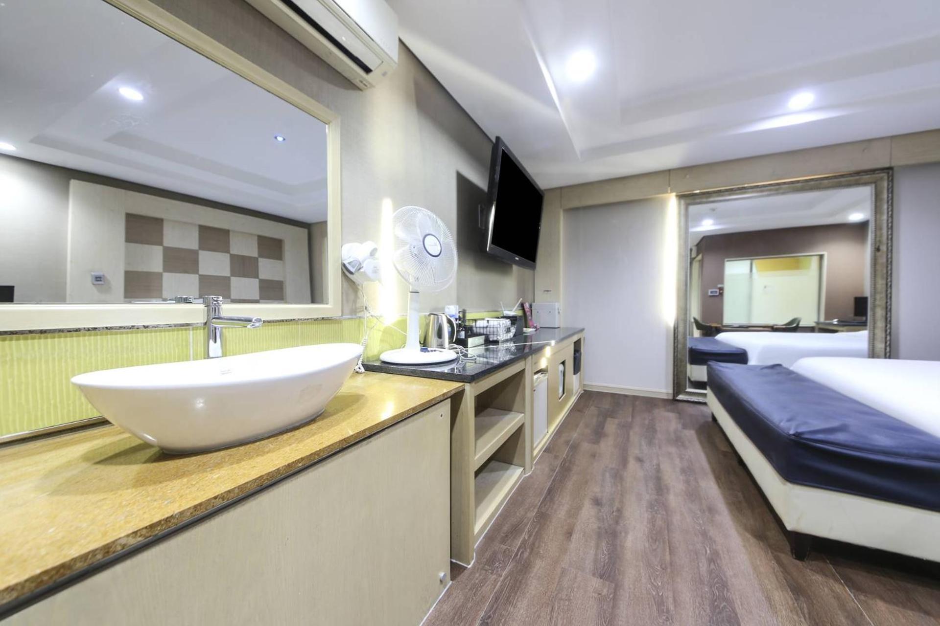 Q5 Hotel Busan Songdo Eksteriør billede