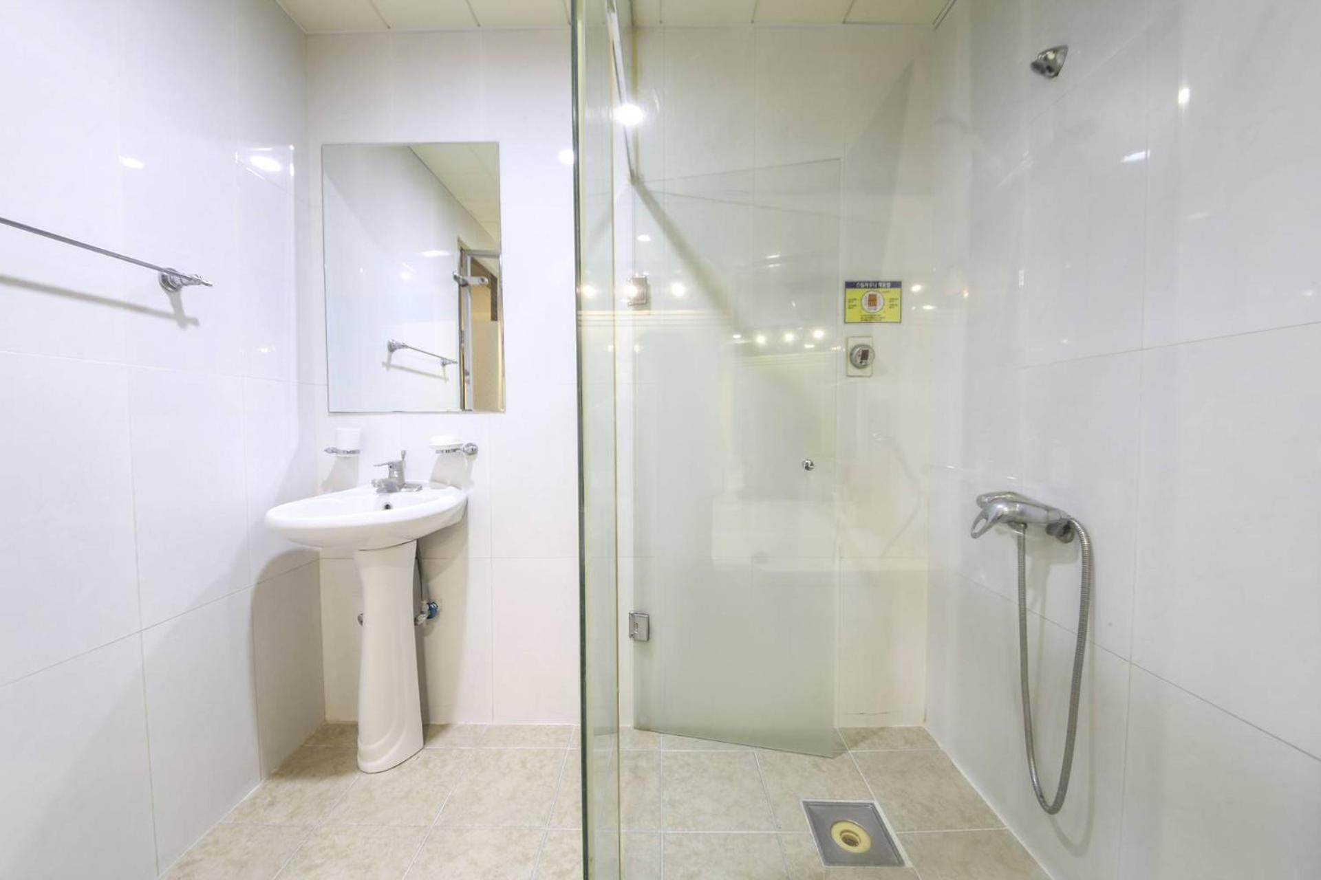 Q5 Hotel Busan Songdo Eksteriør billede